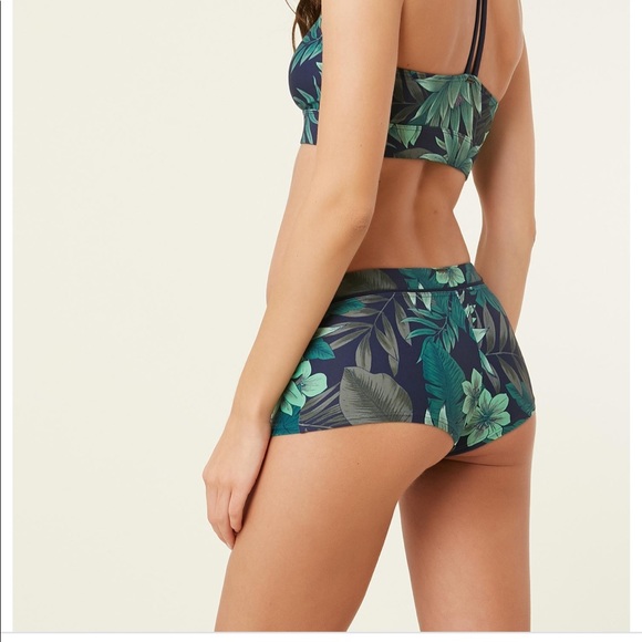 O'Neill Other - Tropical print O’Neill blue and green boyshort